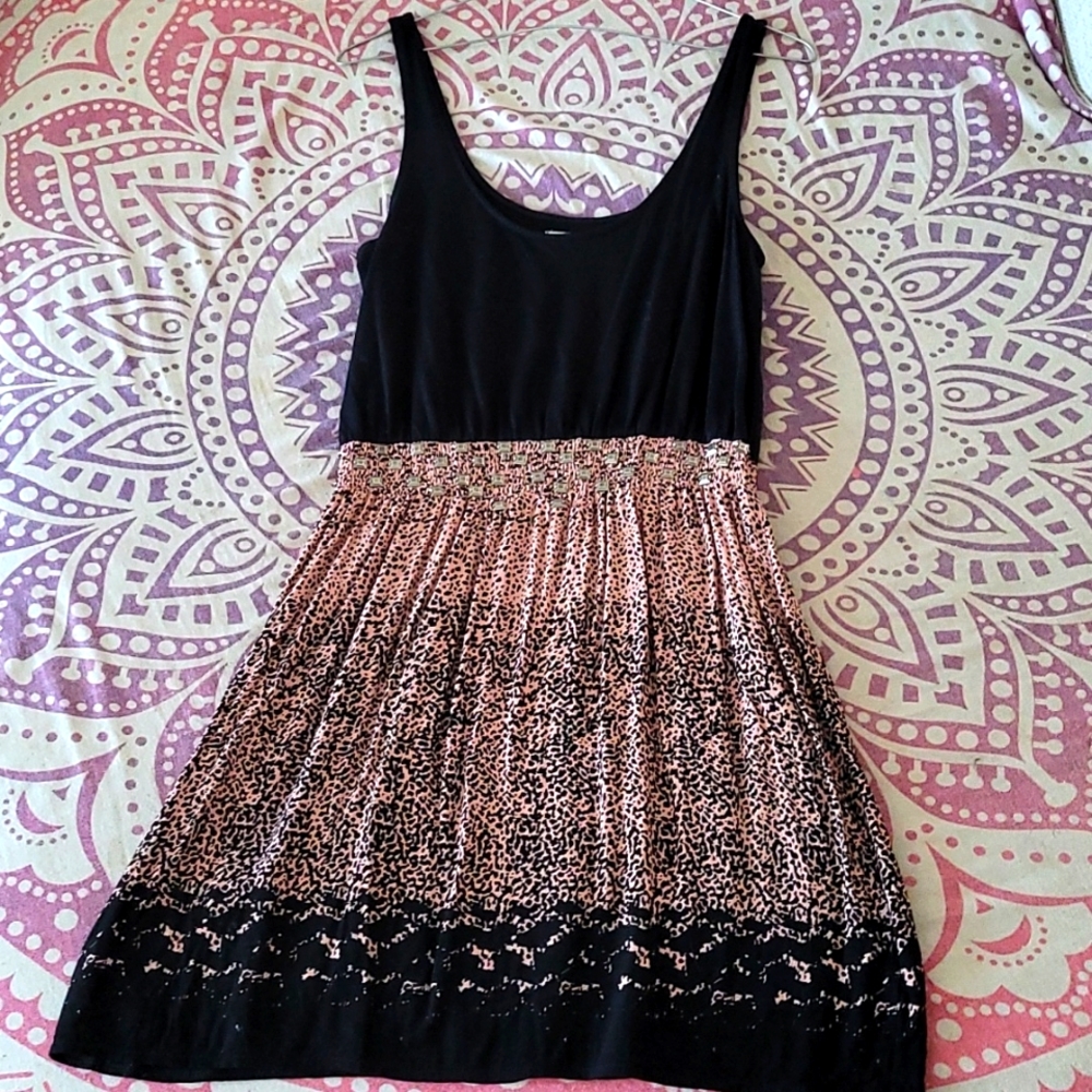Medium dress / mid thigh length / studs / cheetah